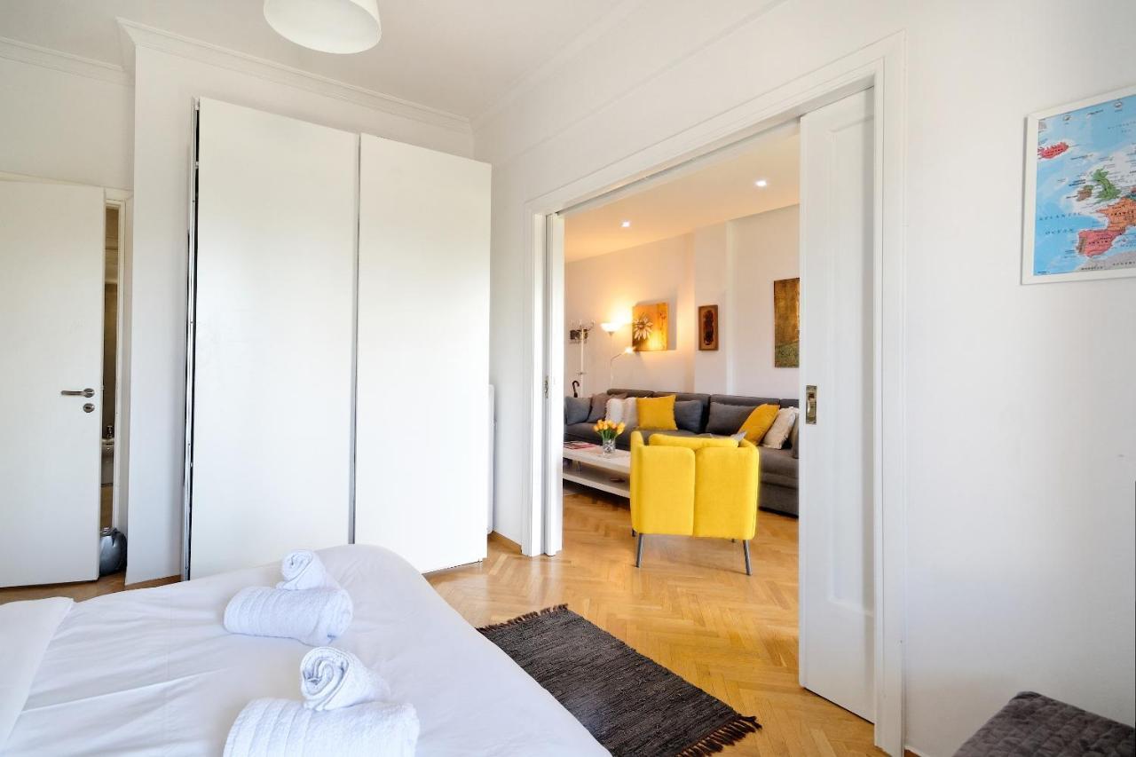 Glyfada Breeze Apartments أثينا المظهر الخارجي الصورة